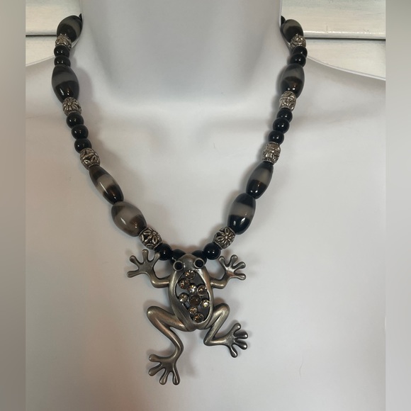 Frog Fashion Necklace black gray toggle clasp NEW - Picture 1 of 7